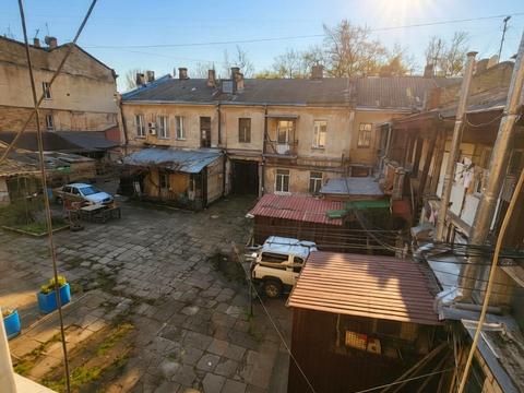 квартира за адресою Богдана Хмельницького вул., 33