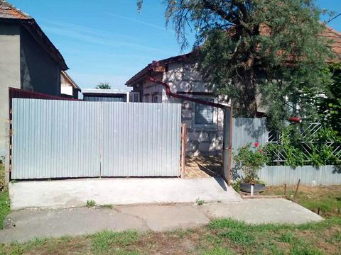 дом по адресу головна, 5