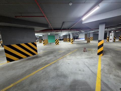 паркоместо по адресу Сечевых Стрельцов ул., 28-А