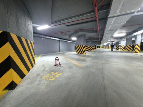 паркоместо по адресу Сечевых Стрельцов ул., 28-А