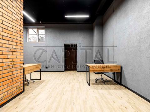 комерційна за адресою Соборна вул., 126/1