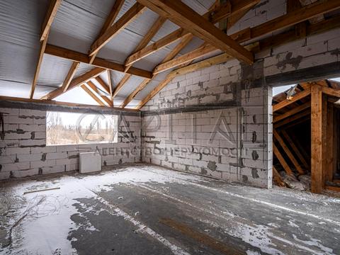 комерційна за адресою Центральна, 5