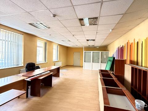 коммерческая по адресу Городоцкая ул., 243а