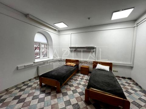 комерційна за адресою Кам'янська вул. (Дніпродзержинська), 75