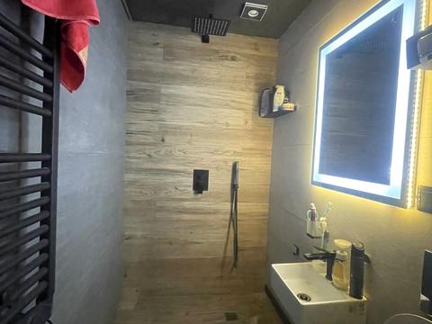 квартира за адресою Ніни Строкатої вул. (Буніна), 37