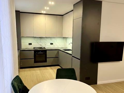 квартира за адресою Володимира Івасюка вул., 10а