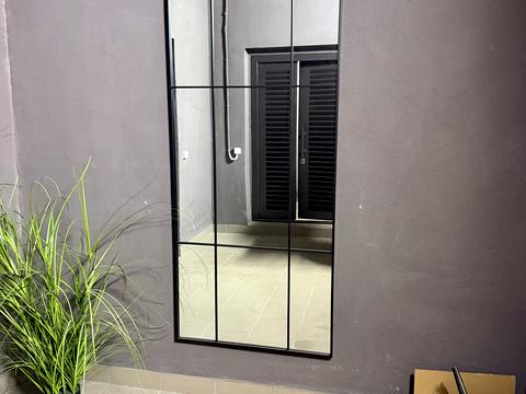 комерційна за адресою Київська вул., 235-А