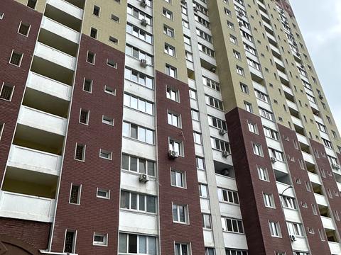 квартира за адресою Академіка Глушкова просп., 9-Є