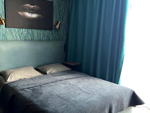 квартира за адресою Академіка Володимира Гнатюка вул. (), 24