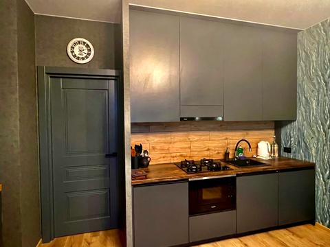 квартира за адресою Академіка Володимира Гнатюка вул. (), 24