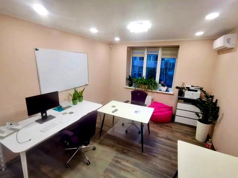 коммерческая по адресу Головацкого ул., 23в