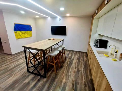 коммерческая по адресу Головацкого ул., 23в