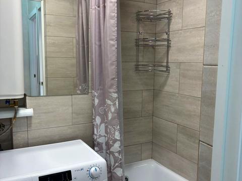 квартира за адресою Іванни Блажкевич вул., 8