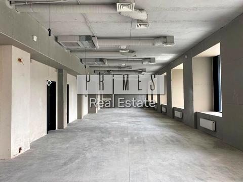 комерційна за адресою Перемоги вул., 67