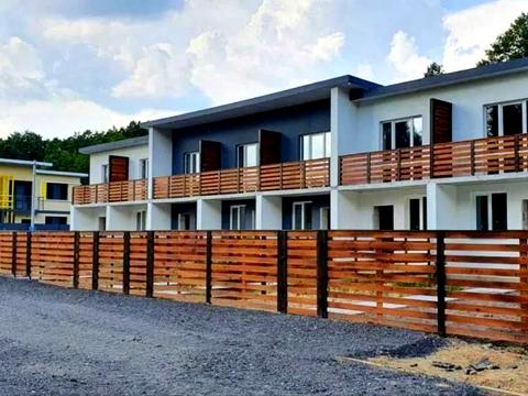 будинок за адресою Центральна