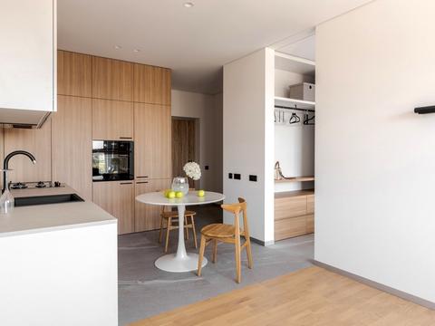 квартира по адресу Думанского ул., 27