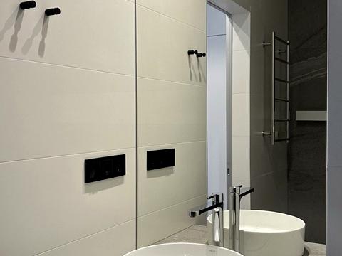 квартира по адресу Думанского ул., 27