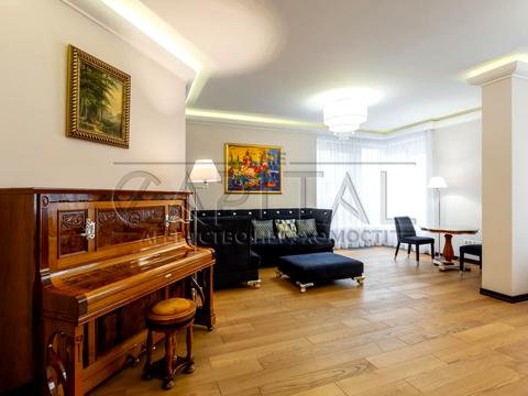 квартира за адресою Київ, Василя Тютюнника вул. (Анрі Барбюса), 37/1