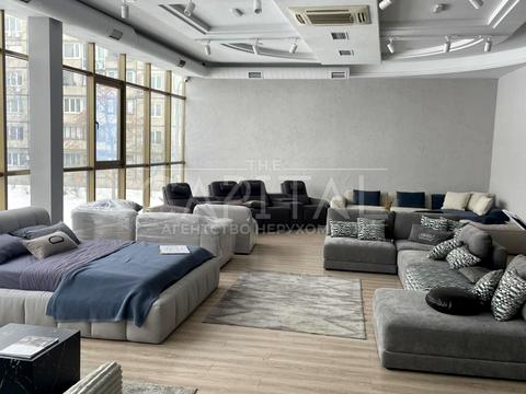 коммерческая по адресу Днепровская набережная ул., 7