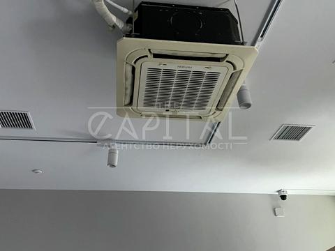 коммерческая по адресу Днепровская набережная ул., 7