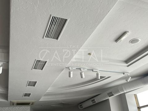 коммерческая по адресу Днепровская набережная ул., 7