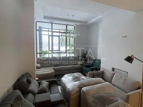 коммерческая по адресу Днепровская набережная ул., 7