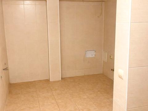 комерційна за адресою Варязький пров., 8