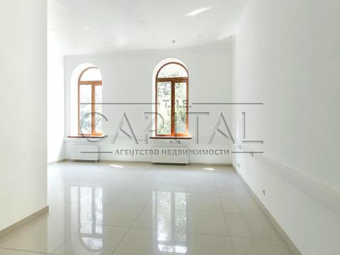 коммерческая по адресу Камянская ул. (Днепродзержинская), 75