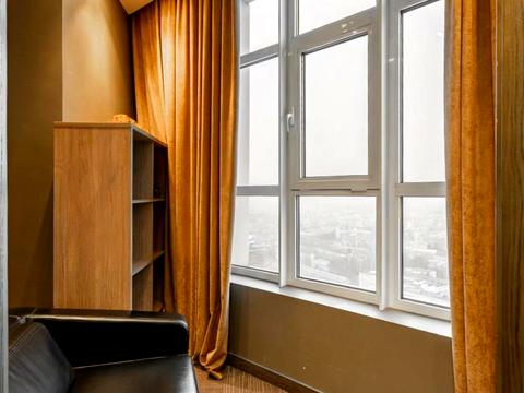 комерційна за адресою Кловський узвіз (Кловський), 7a