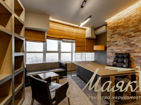 комерційна за адресою Кловський узвіз (Кловський), 7a