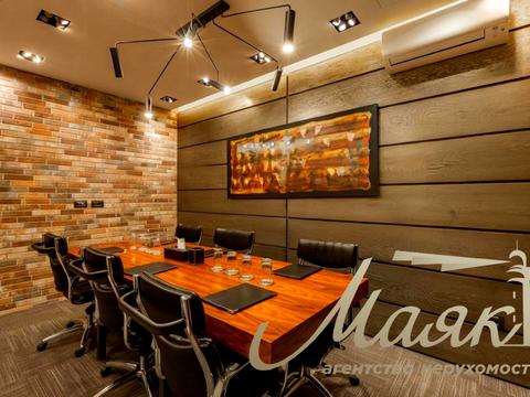 комерційна за адресою Кловський узвіз (Кловський), 7a