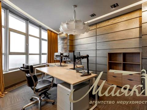 комерційна за адресою Кловський узвіз (Кловський), 7a