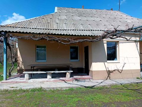 дом по адресу Набережна