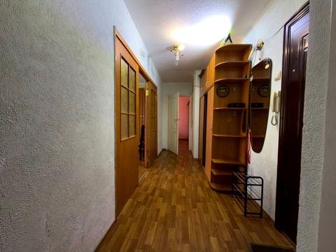 квартира за адресою Романа Шухевича просп. (Генерала Ватутіна), 26