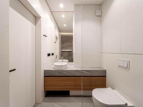 квартира по адресу Думанского ул., 27