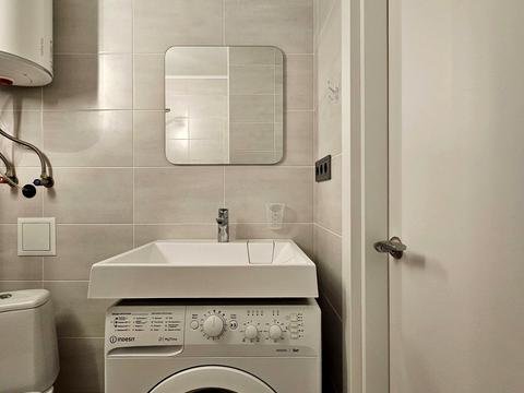 квартира по адресу Олега Мудрака ул. (Генерала Наумова), 1-Б