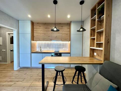 квартира по адресу Салютная ул., (Будинок 02301-02303)