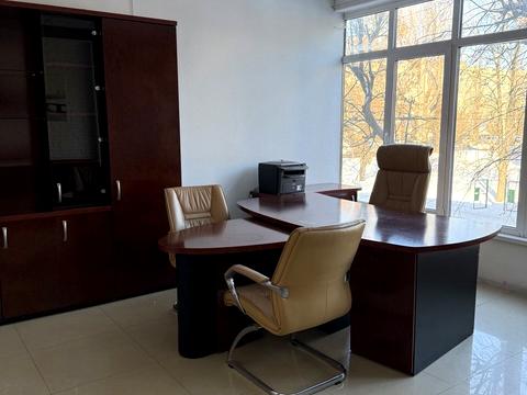 комерційна за адресою Проскурівська вул., 74А