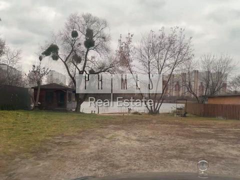 ділянка за адресою Тепловозна вул., 1