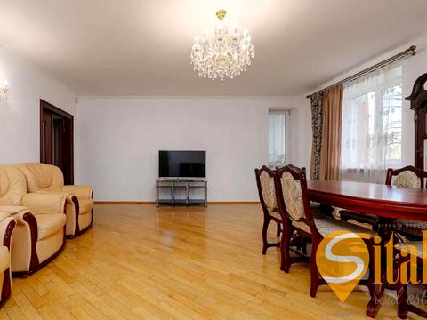 квартира за адресою Червоної Калини просп., 1