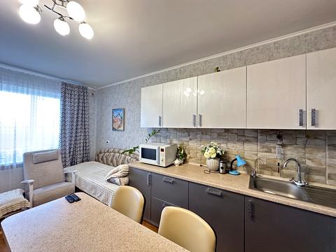 квартира за адресою Академіка Глушкова просп., 9-Є