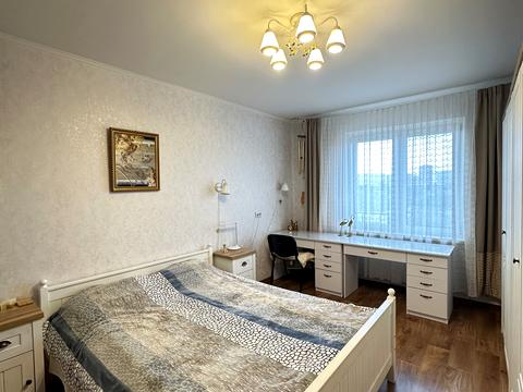 квартира за адресою Академіка Глушкова просп., 9-Є