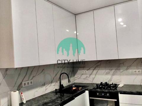 квартира за адресою Олександра Довженка вул., (Будинок 11)