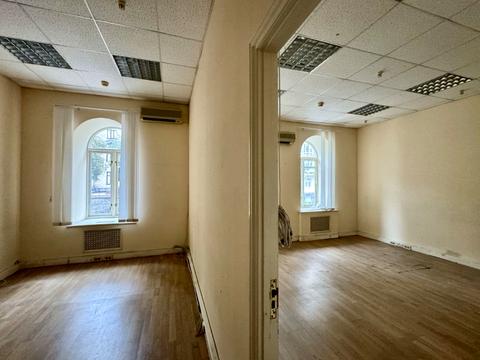 коммерческая по адресу Прорезная ул., 11