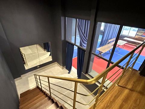 комерційна за адресою Героїв УПА вул., (Будинок)