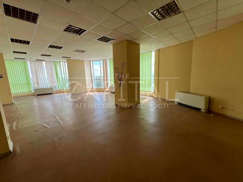 коммерческая по адресу вул. Харківське шосе, 201