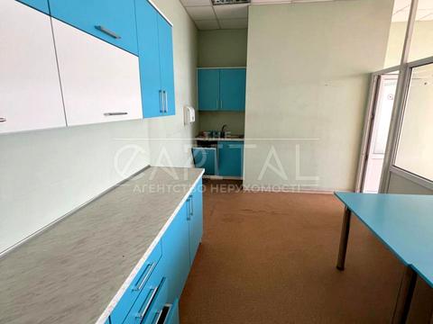 коммерческая по адресу вул. Харківське шосе, 201