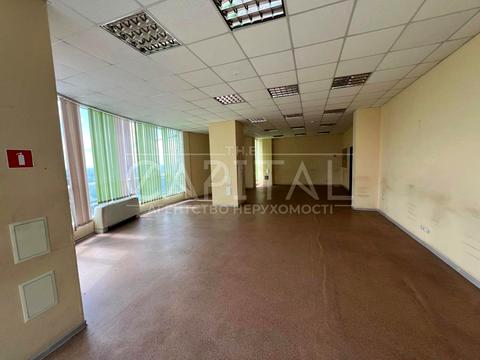 коммерческая по адресу вул. Харківське шосе, 201