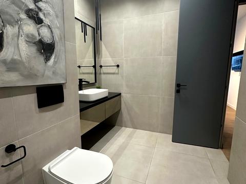 квартира за адресою Київ, Андрія Верхогляда вул. (Михайла Драгомирова), 17