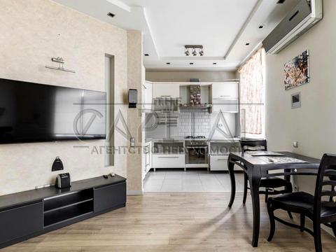 квартира по адресу Институтская ул., 18-Б